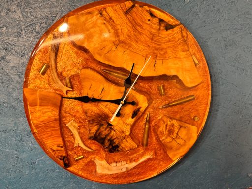 150€ Oliven Jäger Wanduhr