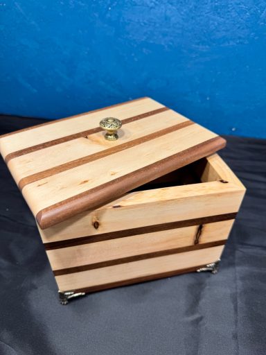 90€ Schmuck Kästchen